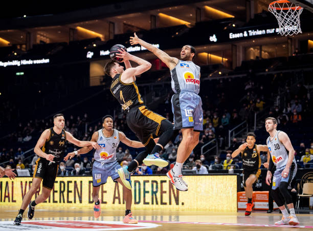 受采访时表 受采访时表